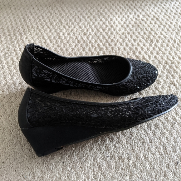 Low flat wedge heel - Picture 4 of 6